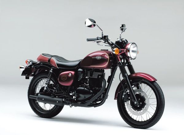 W800