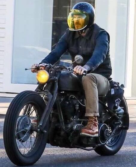 3万円以下のFRP製ジェットヘルメット