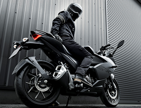 最新 国産250cc単気筒バイク一覧 低価格で小気味よい走り 老ライダーブログ オートバイブログ 大人のバイクライフ
