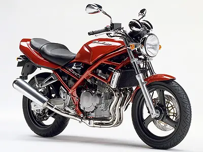 中古バイクはネイキッド250ccがおすすめ 安く買える狙い目の種 老ライダーブログ オートバイブログ 大人のバイクライフ