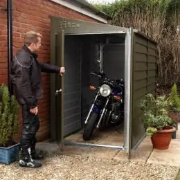 バイクガレージのおすすめ18選 あなたに合うタイプ別の選び方解説 老ライダーブログ オートバイブログ 大人のバイクライフ