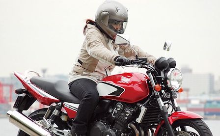 CB400SFに似合うヘルメット　おすすめ