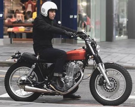 SR400夏の街乗り服装コーデ