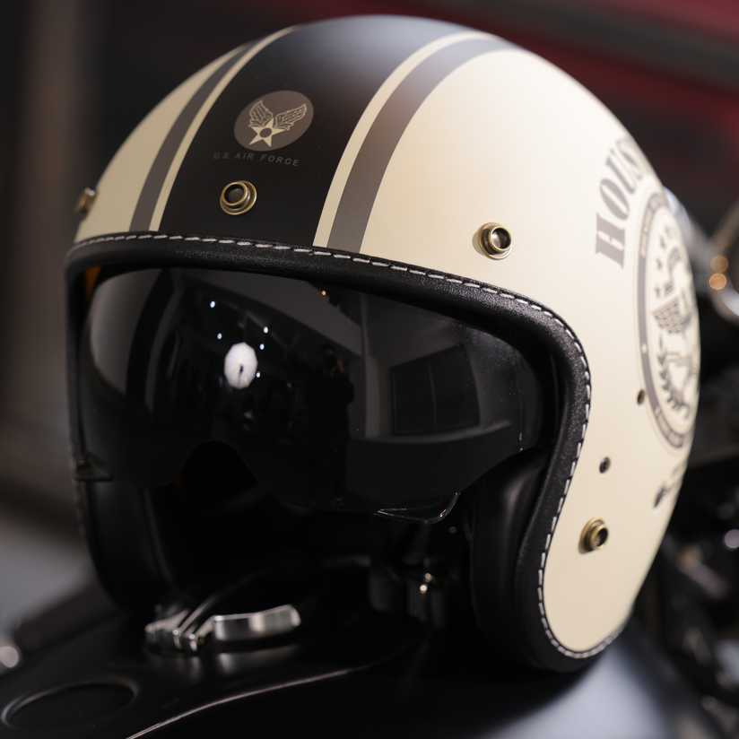 エリミネーカーに似合うジェットヘル