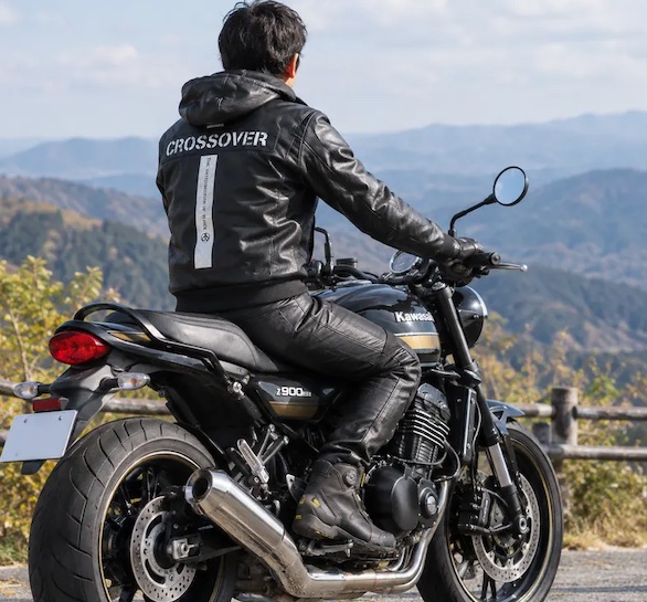 Z900RS服の服装おすすめコーデ
