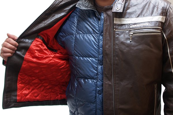 革ジャンの防寒対策 インナーダウン
